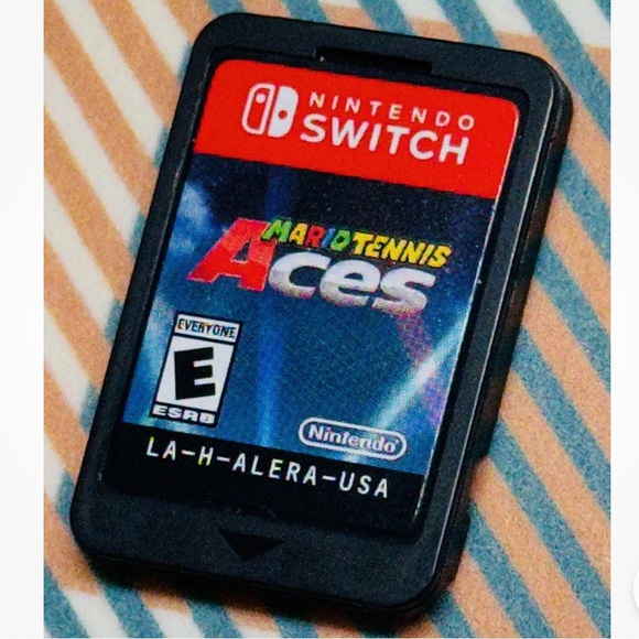Mario Tennis Aces Nintendo Switch 128gb Micro Card SD Bundle - Picture 2 of 7